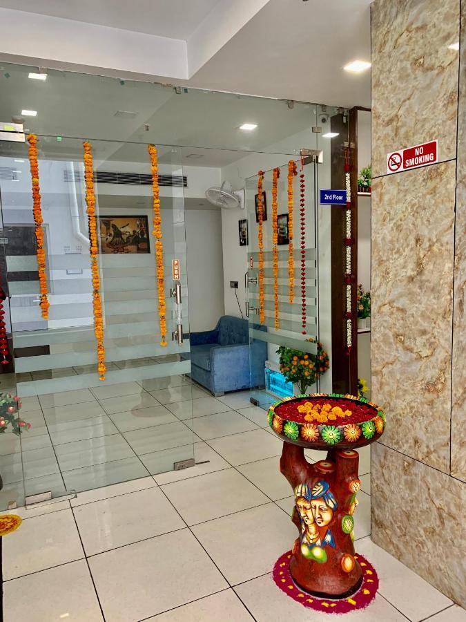 Amora Rooms Dwarka New Delhi Bagian luar foto